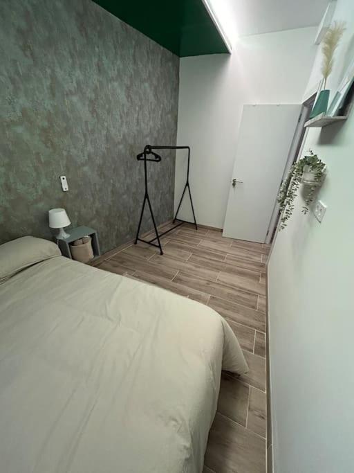 Apartamento Recien Reformado Con 5 Habitaciones Y 3 Banos Madrid Eksteriør billede