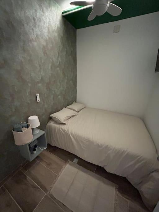 Apartamento Recien Reformado Con 5 Habitaciones Y 3 Banos Madrid Eksteriør billede