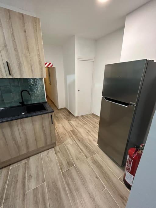 Apartamento Recien Reformado Con 5 Habitaciones Y 3 Banos Madrid Eksteriør billede