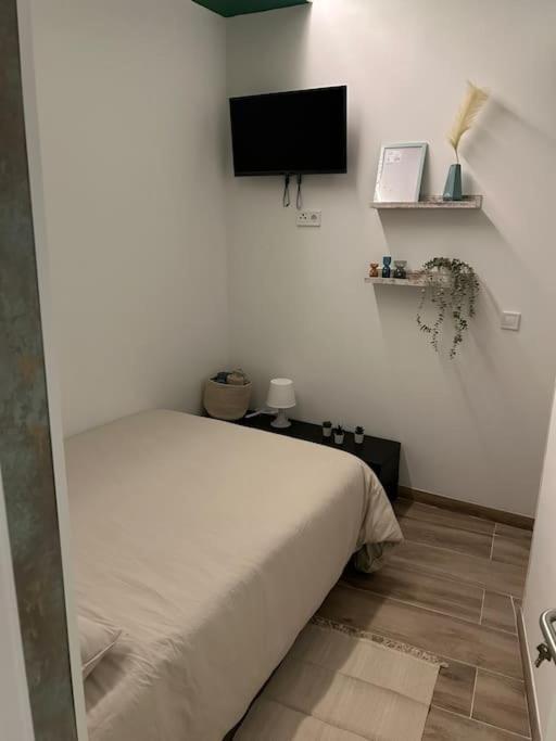 Apartamento Recien Reformado Con 5 Habitaciones Y 3 Banos Madrid Eksteriør billede