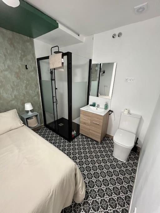 Apartamento Recien Reformado Con 5 Habitaciones Y 3 Banos Madrid Eksteriør billede