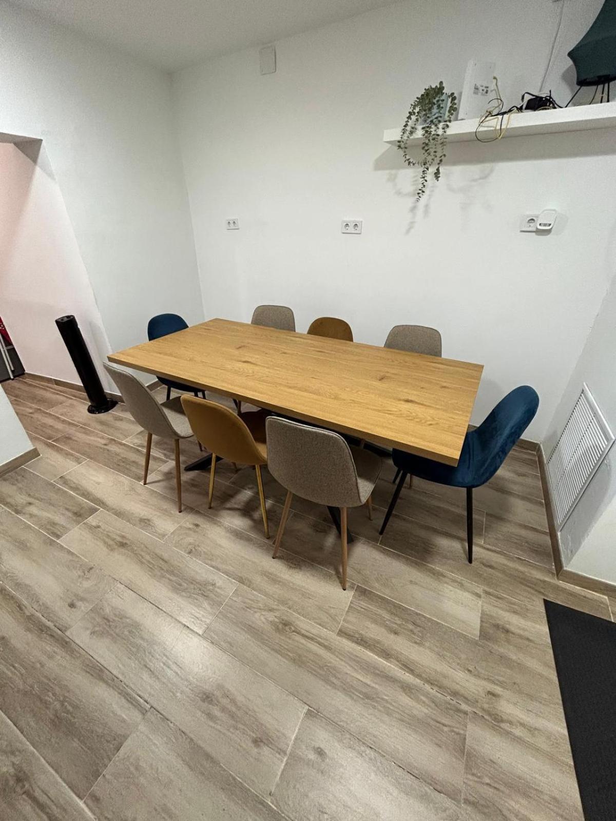 Apartamento Recien Reformado Con 5 Habitaciones Y 3 Banos Madrid Eksteriør billede